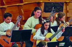 Gitarrenensemble.jpg