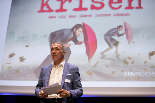 Gastgeber Dario Abbatiello, KMU Region Brugg