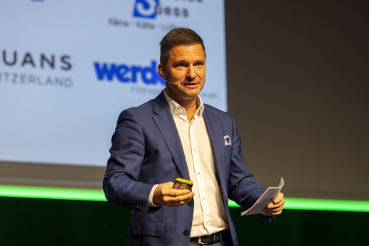 Key Note Beat Bechtold, Direktor AIHK